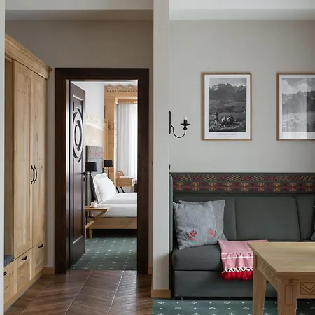 Apart Otel Cristina