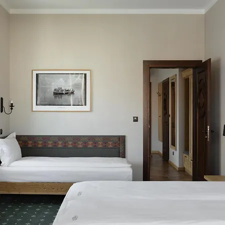 Cristina 4* 扎科帕内