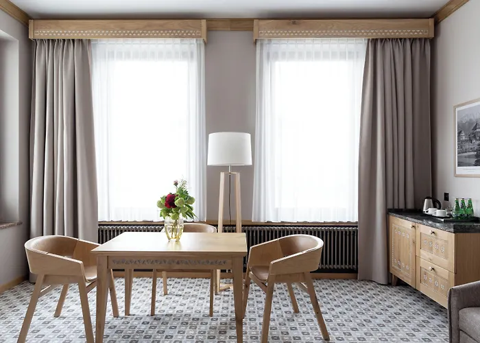 Hotel apartamentowy Cristina